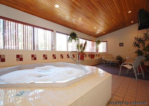 Lodge Baymont By Wyndham *