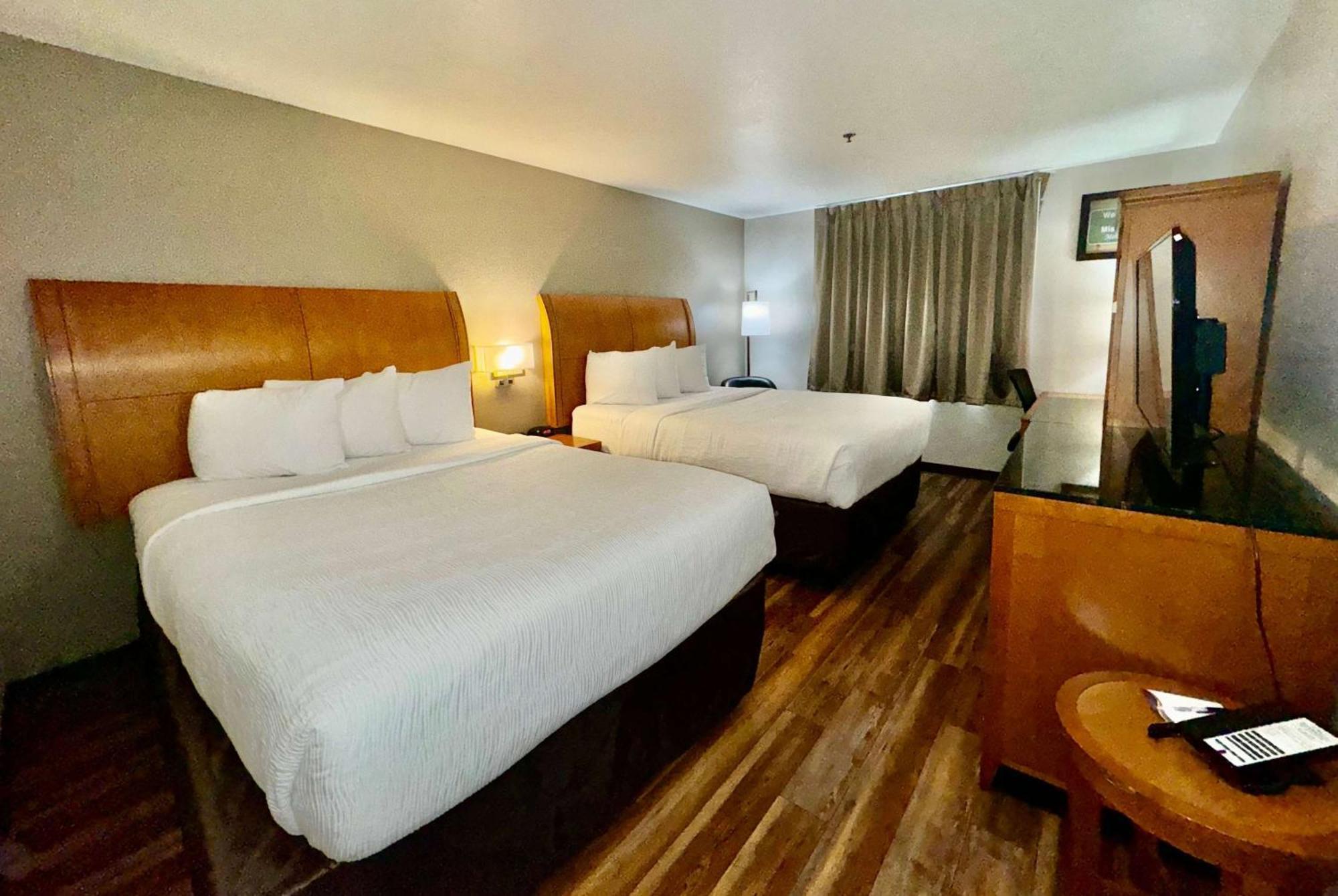 Lodge Baymont By Wyndham